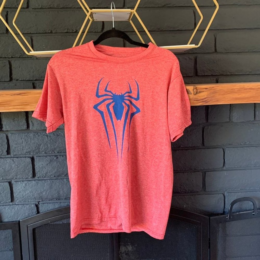 5/$20 💥 Mens size small spiderman tee dri-fit